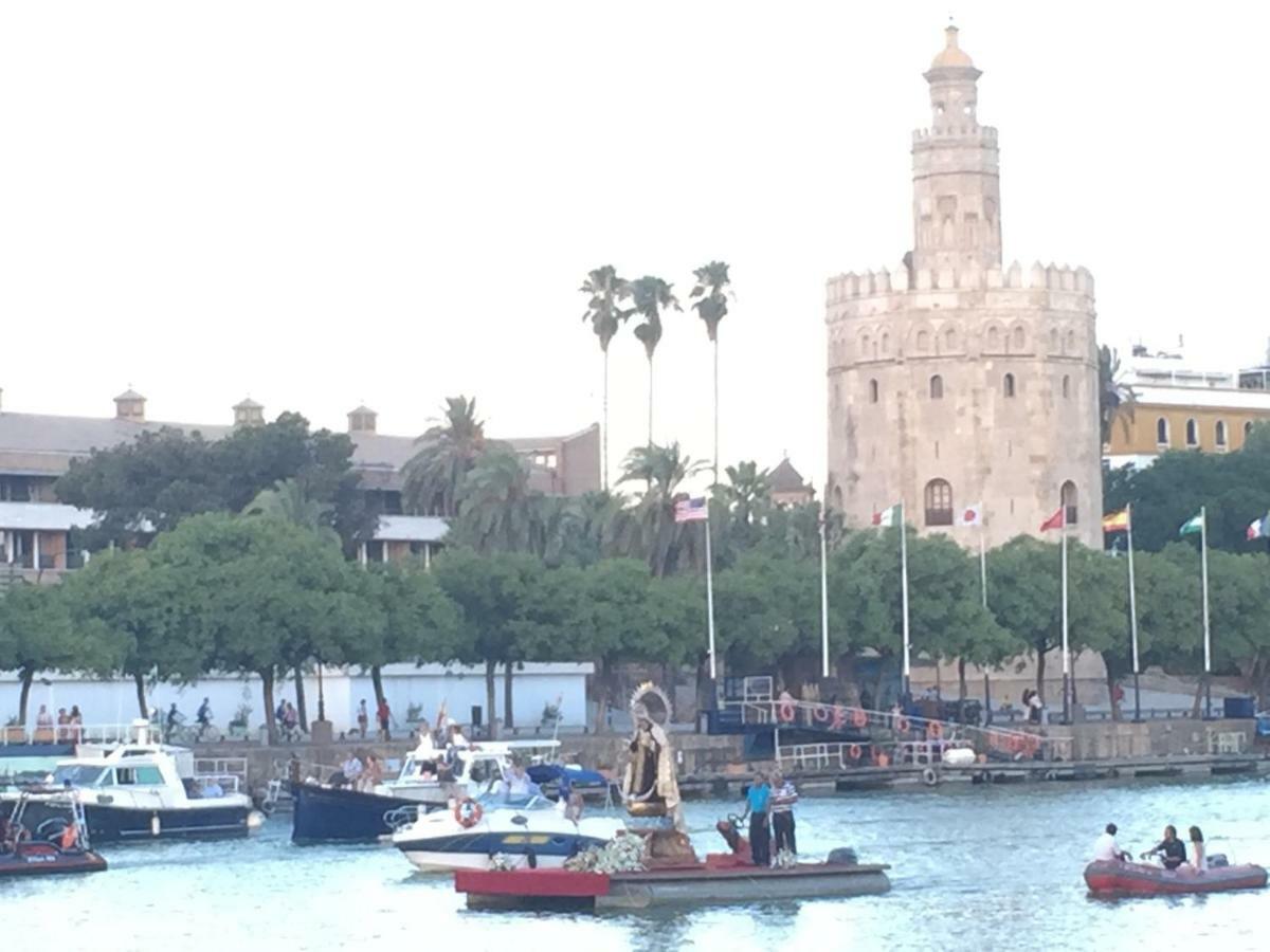 Betis A La Orilla Del Guadalquivir & Vistas A La Giralda Apartment Seville Ngoại thất bức ảnh